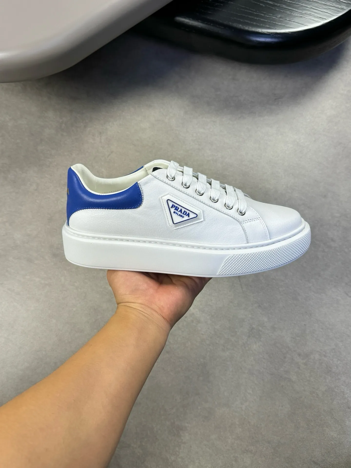 Men's men's shoes 💰420 [New style] 🦕🦕 [PRADA] Prada - High-end quality original order - Upper: original 🔝 Napa calfskin, brand plastic LOGO sewn on shoe body - Lining: water-dyed cowhide - Outsole: original TPU rubber foam; molded outsole - Super high quality control, fine workmanship: highlighted (high-end, luxury, grade) -Size: 39-44 (38, 45, can be customized)